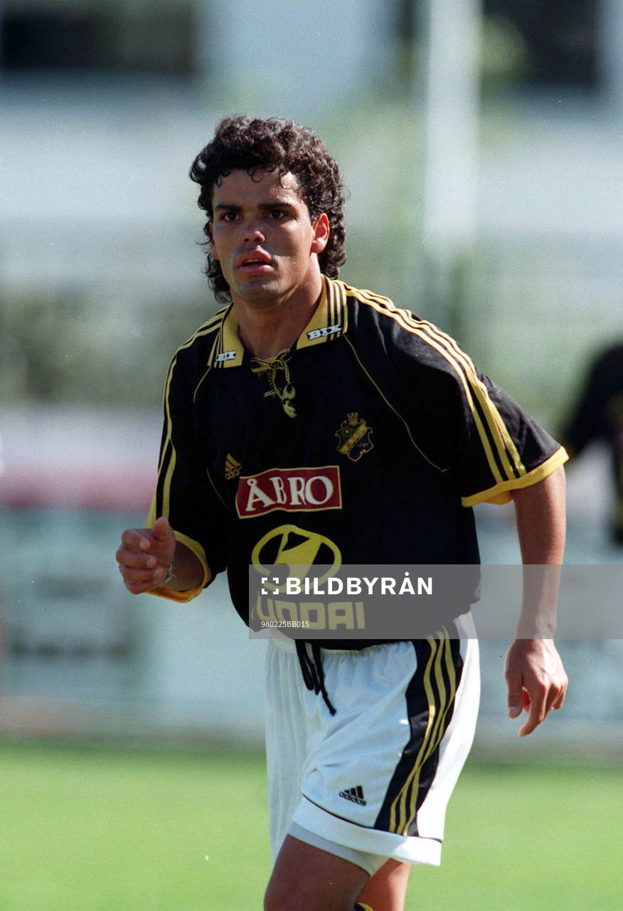 Piracaia, AIK