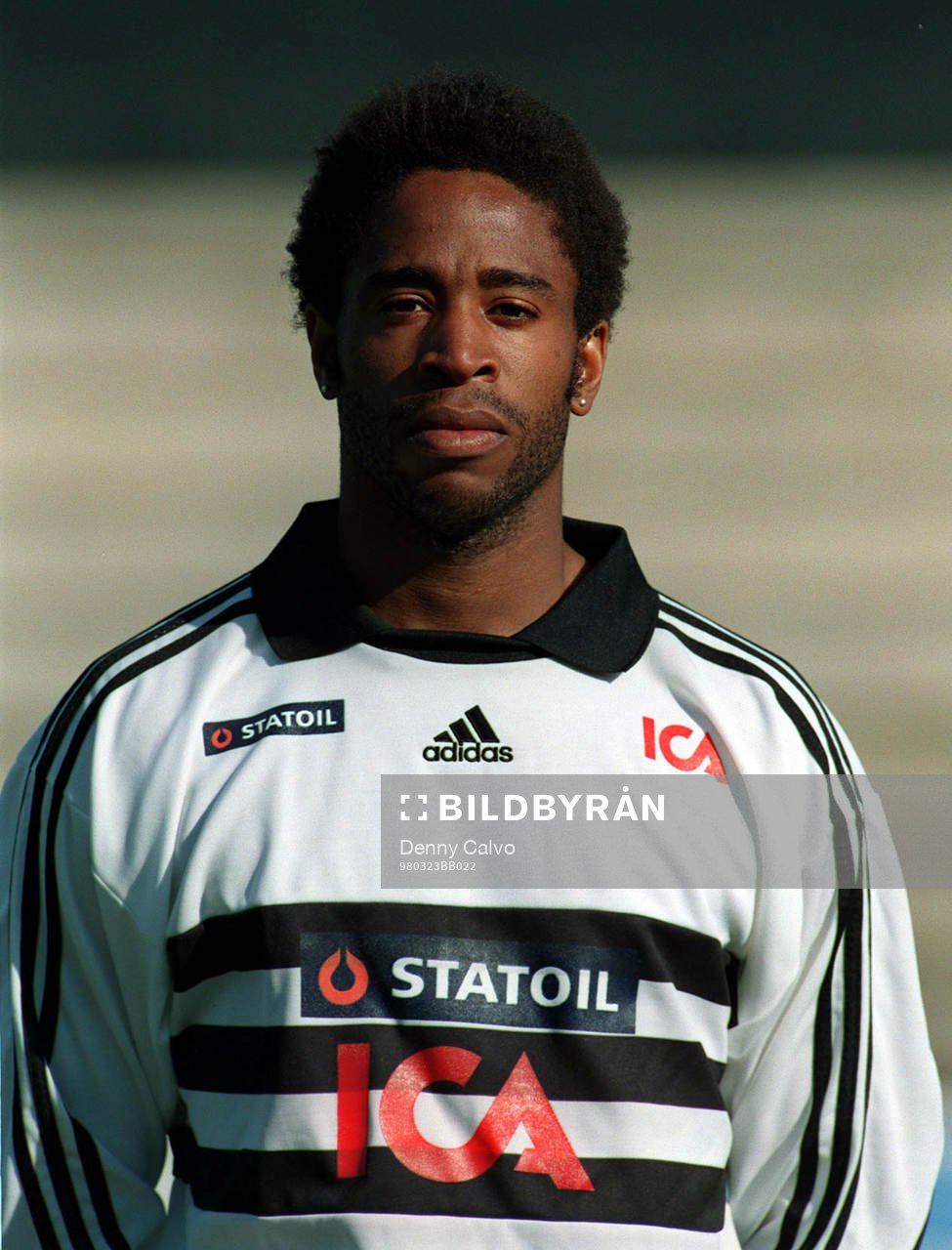 Eddie Gustafsson, Sverige