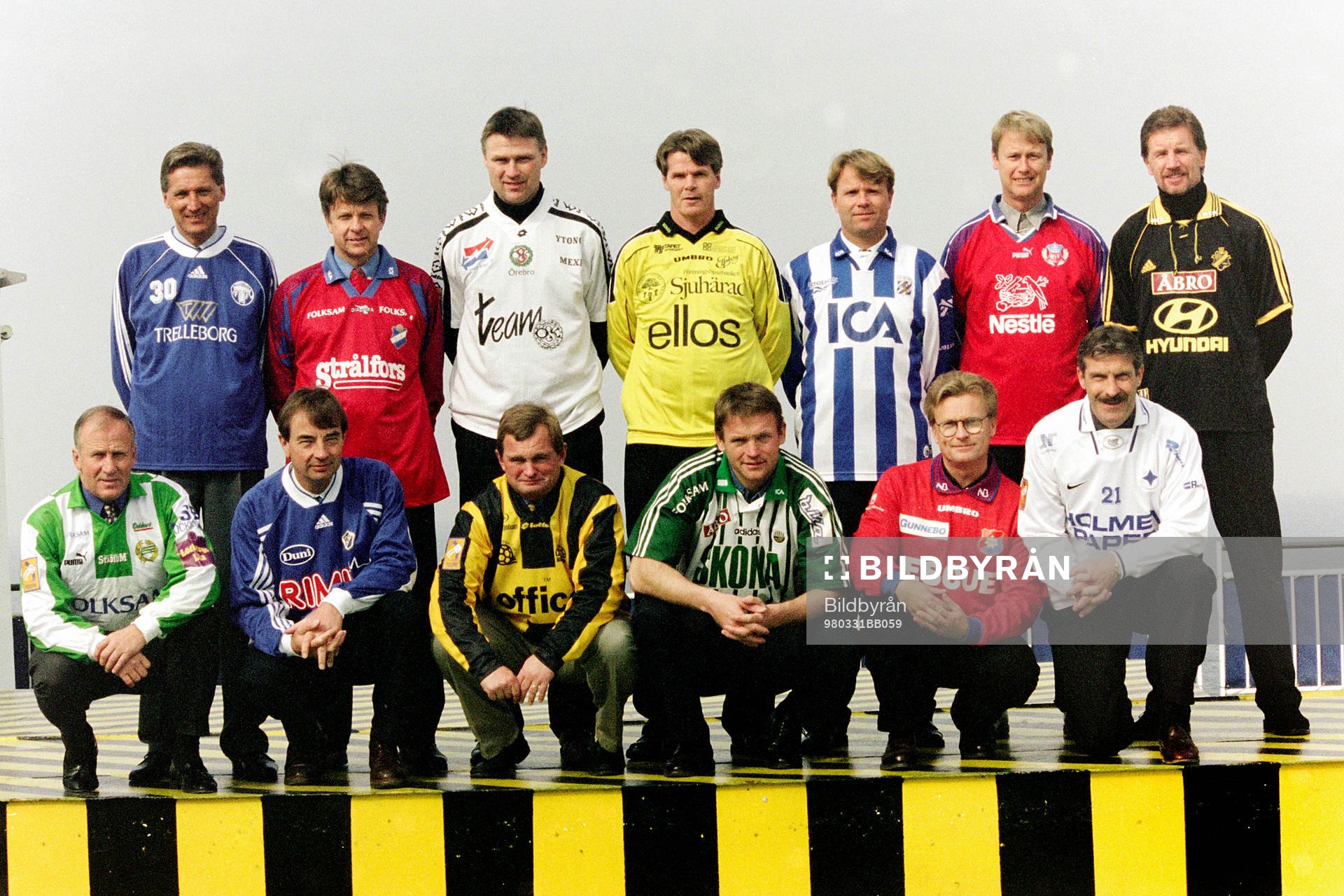 De allsvenska tränarna. Bakre raden fr. v Sören Cratz,