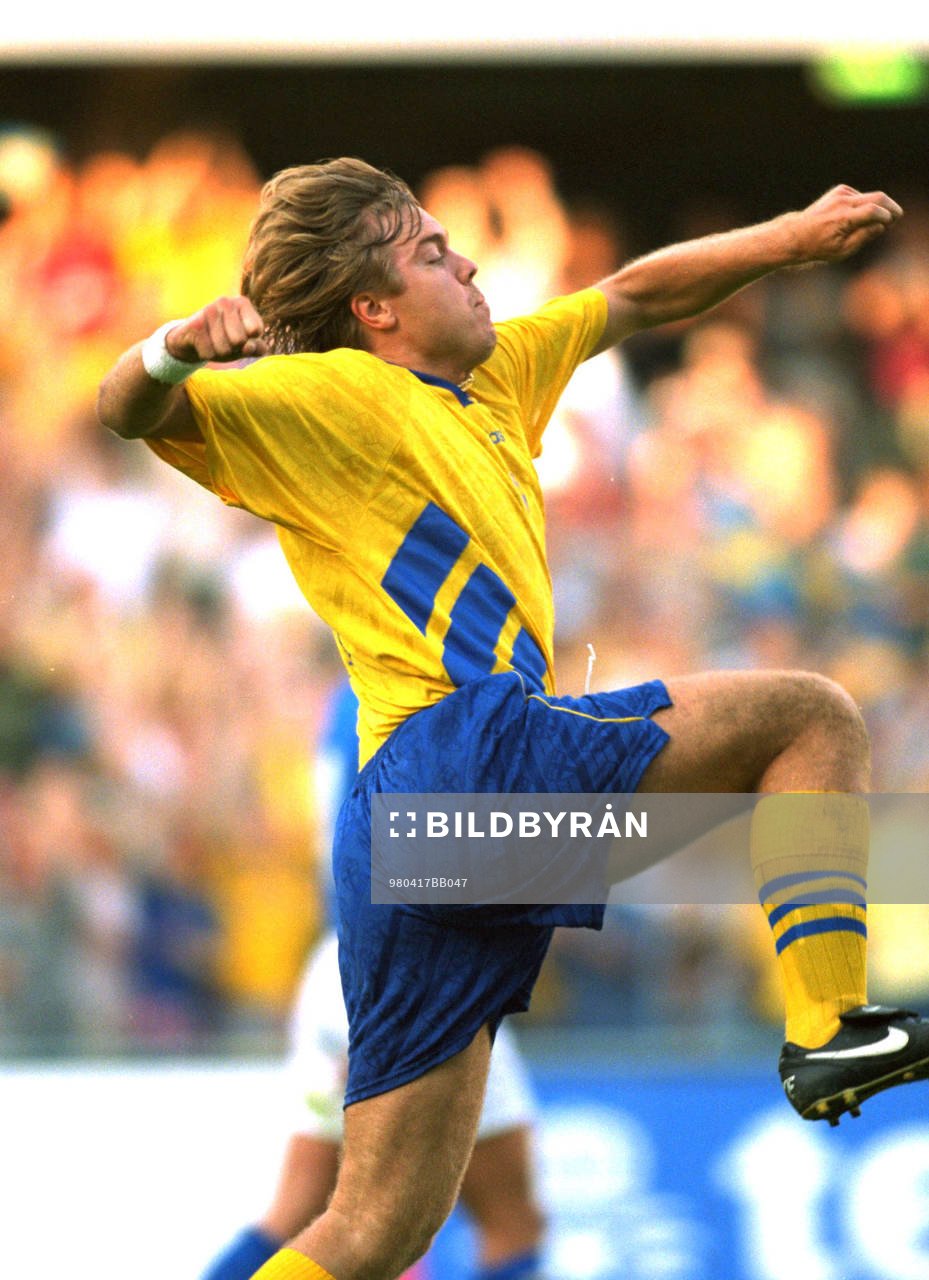 Tomas Brolin, Sverige, jublar
