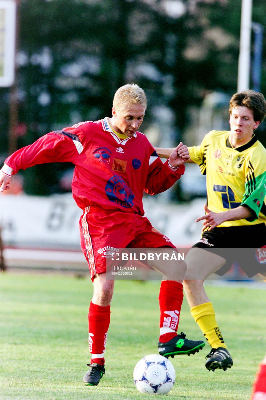 Fotboll, Div 1 Södra, IFK Hässleholm - Falkenberg, 1-2