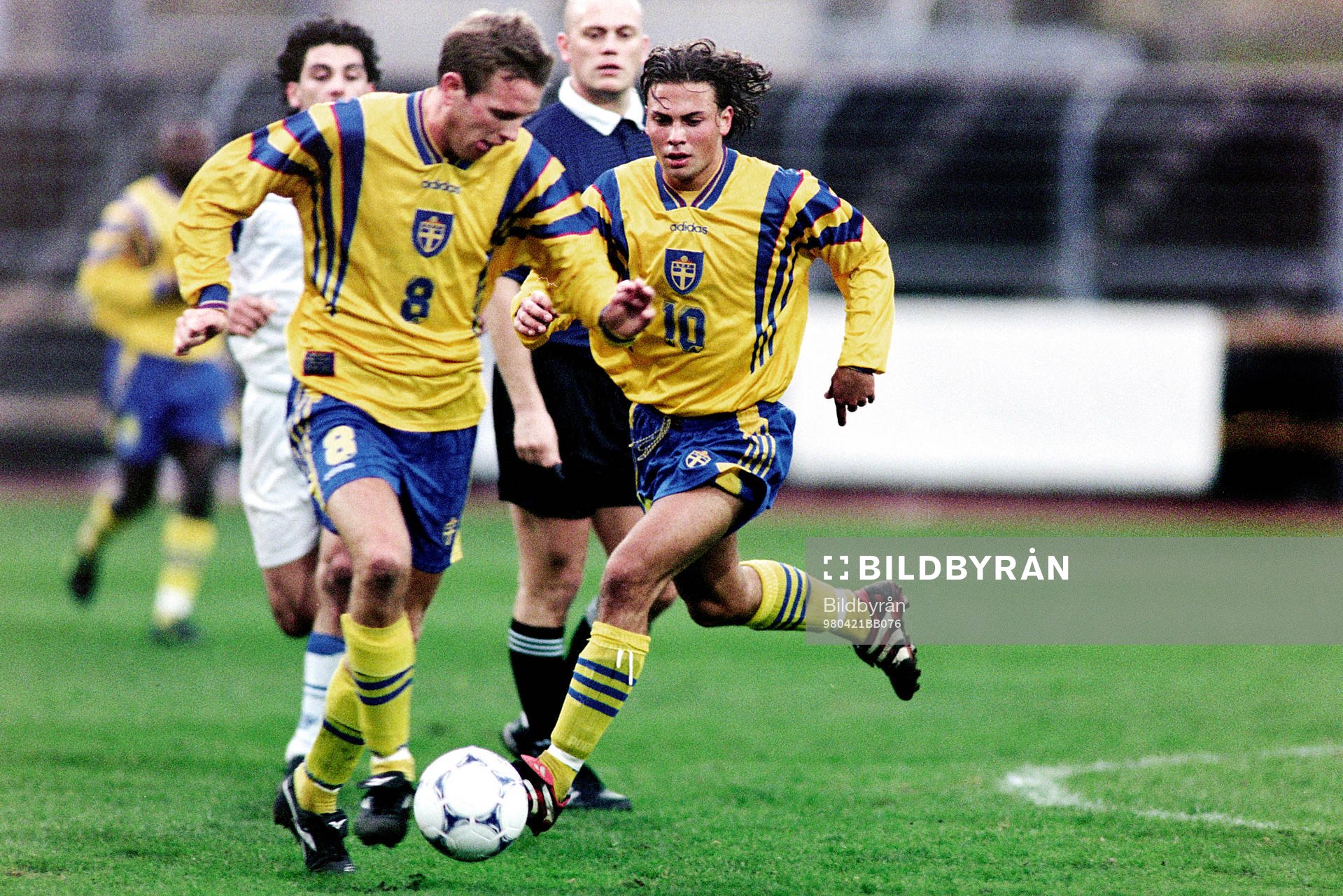 Fotboll, U21 Yngre, Sverige - Grekland, 0-2: Jimmy Svensson och Alexander Östlund, Sverige.