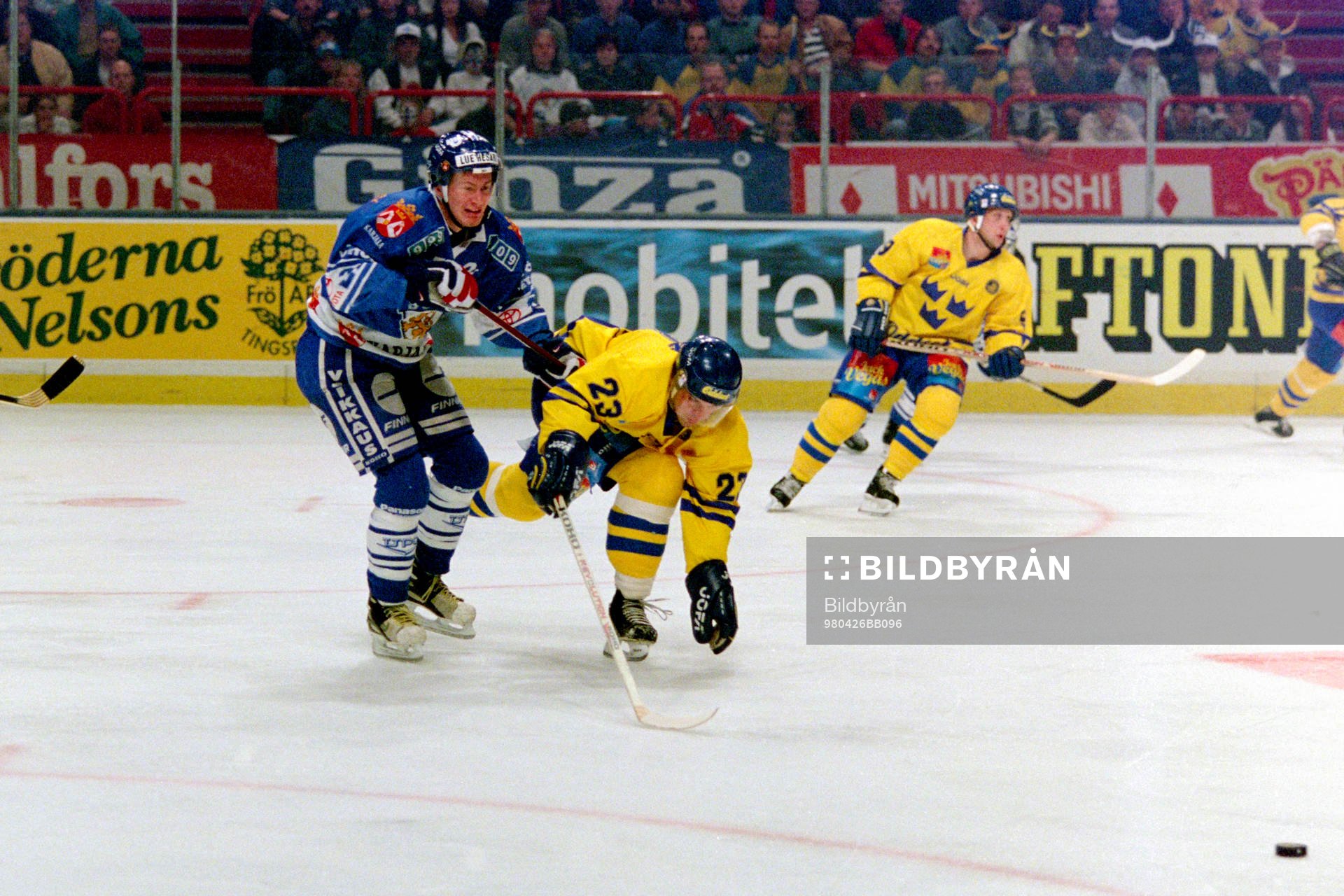 Fredrik Lindquist, Sverige