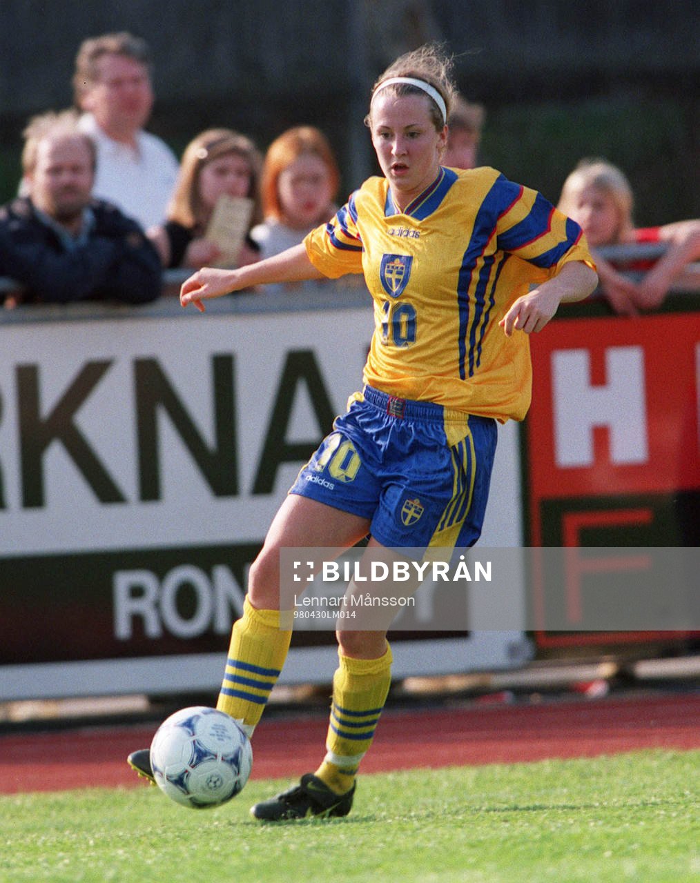 Therese Lundin, Sverige F18