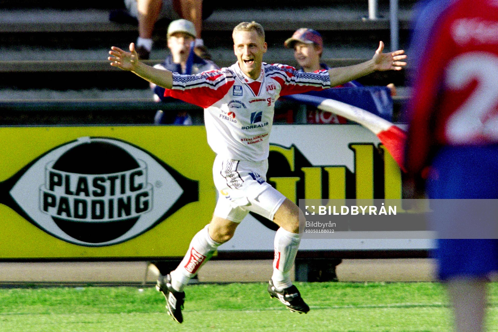 Fotboll, Svenska Cupen, Helsingborg - Stenungsund, 2-1: Mattias Dahlgren, Stenungsund jublar efter kvitteringen till 1-1.