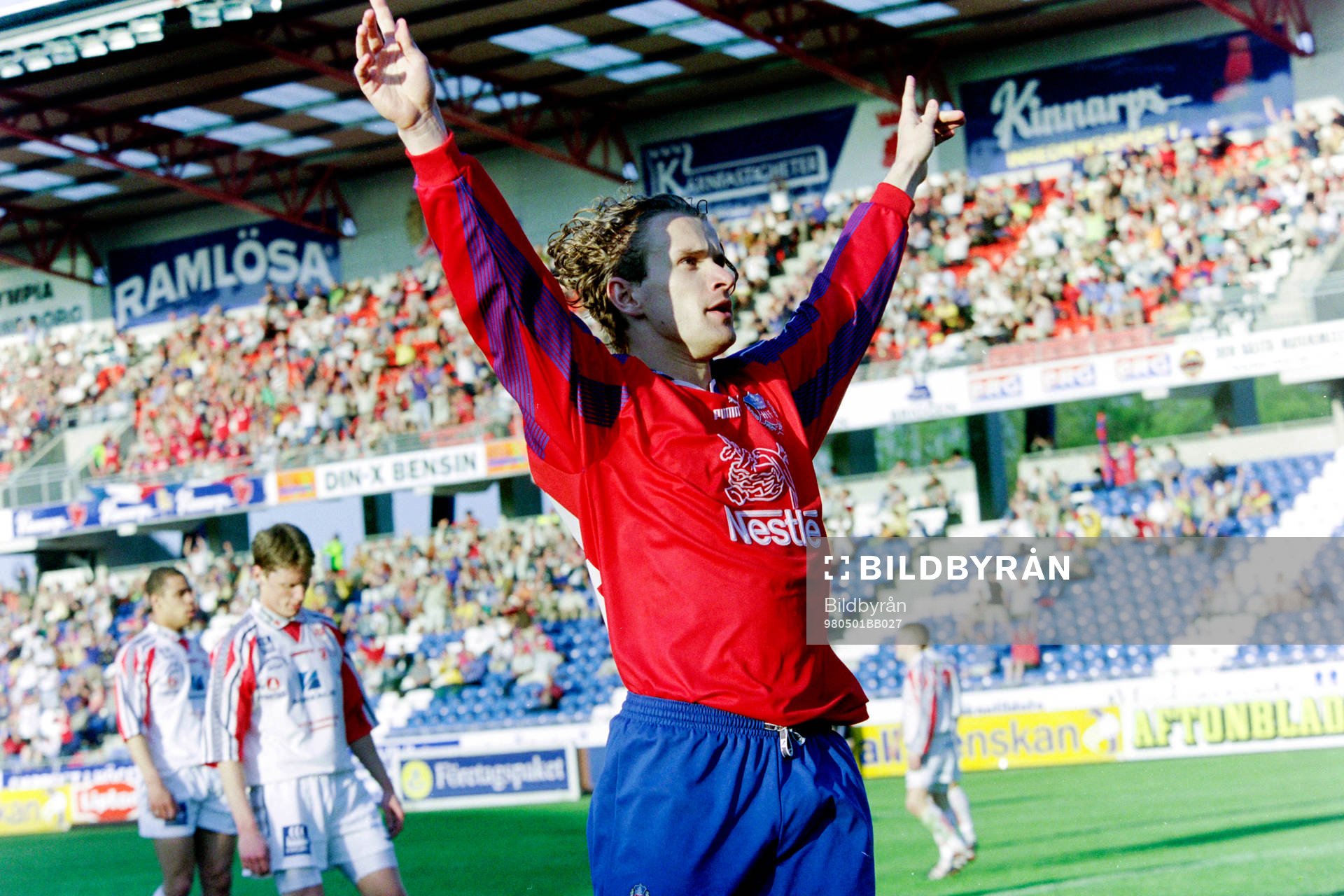 Fotboll, Svenska Cupen, Helsingborg - Stenungsund, 2-1: Arild Stavrum Helsingborg jublar efter 2-1.