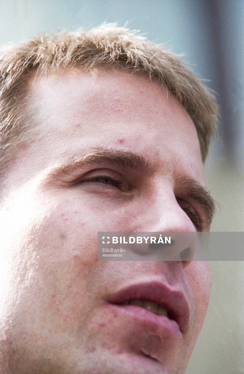 Ulf Dahlén, Sverige