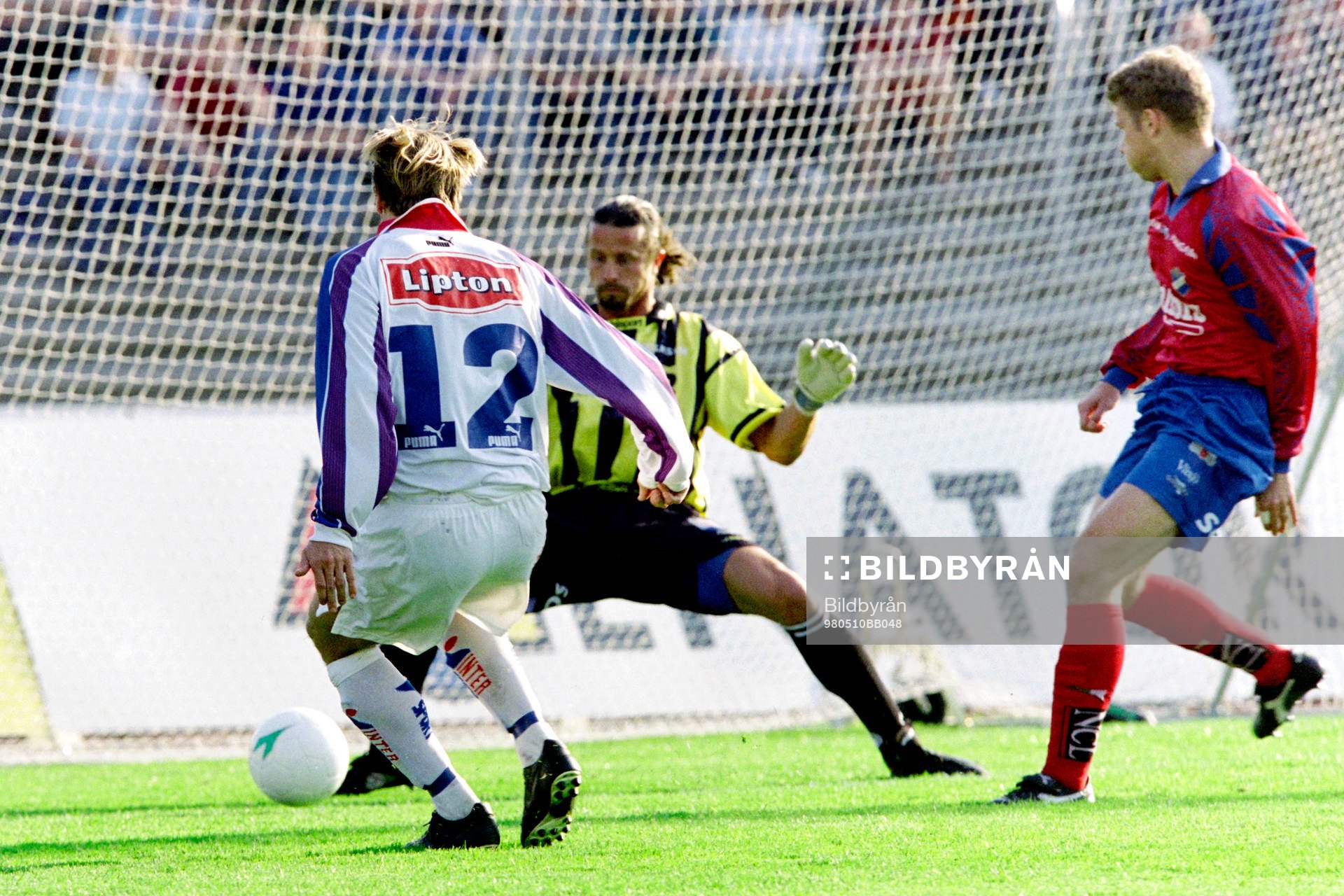 Mattias Jonson, Helsingborg fri med östers målvakt Pål