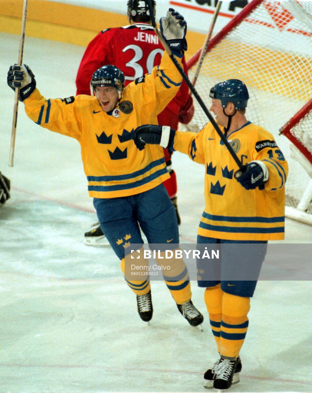 Hans Jonsson och Mats Sundin jublar