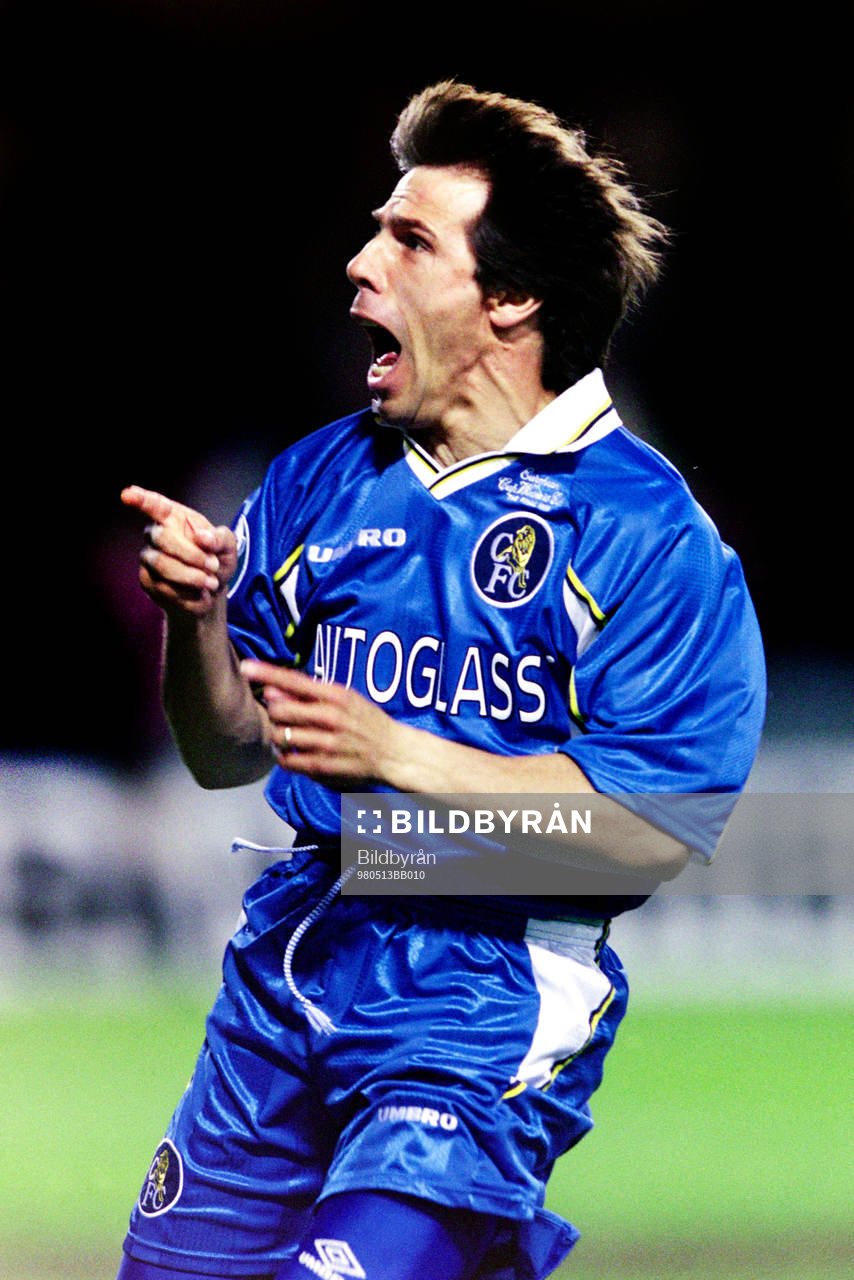 Fotboll, Cupvinnarcupen, Final, Chelsea - Stuttgart, 1-0: Gianfranco Zola, Chelsea