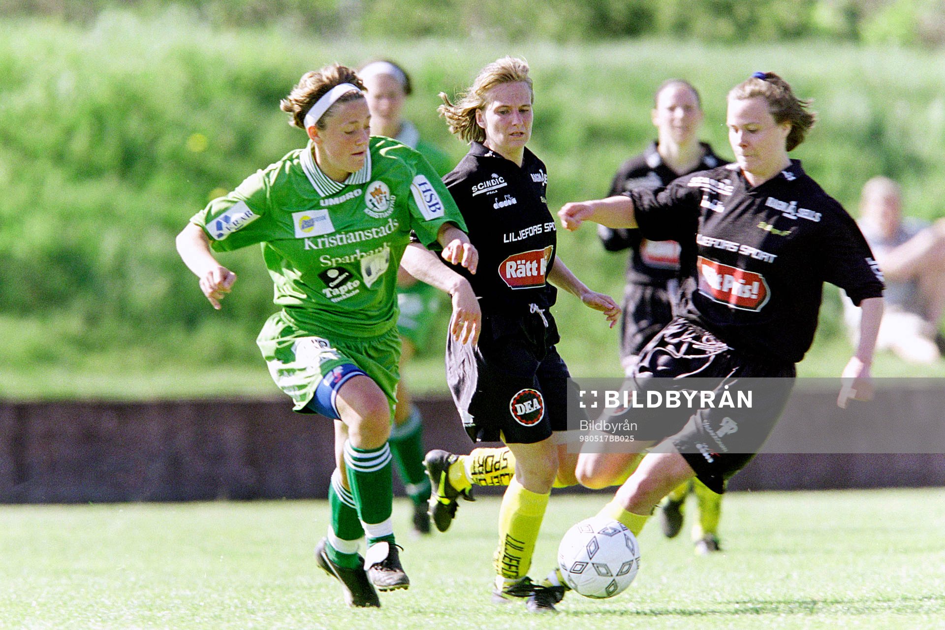 Fotboll, Damallsvenskan, Wä - Bälinge, 0-3: Therese Sjögran, Wä.