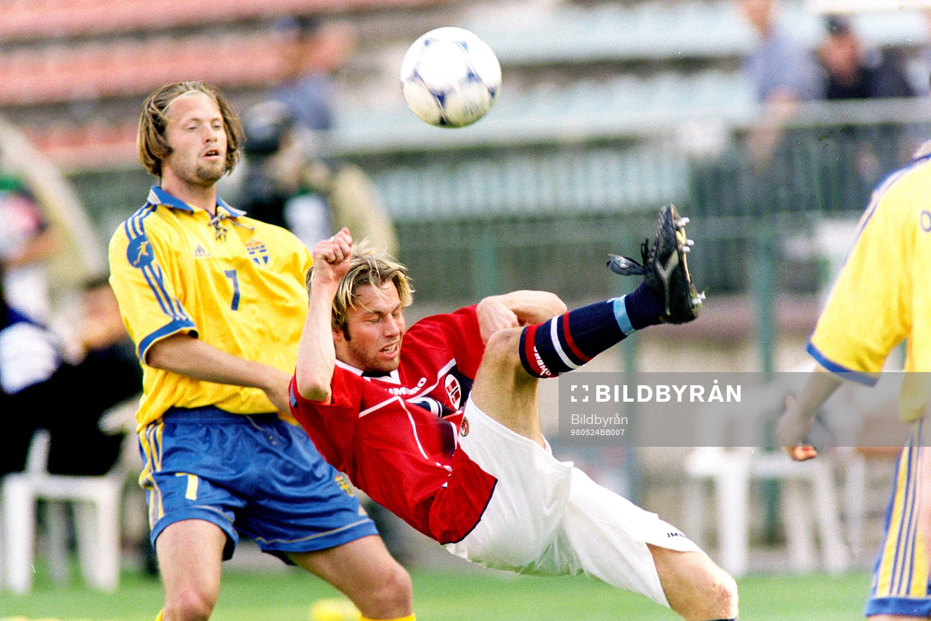 Joakim Persson, Sverige