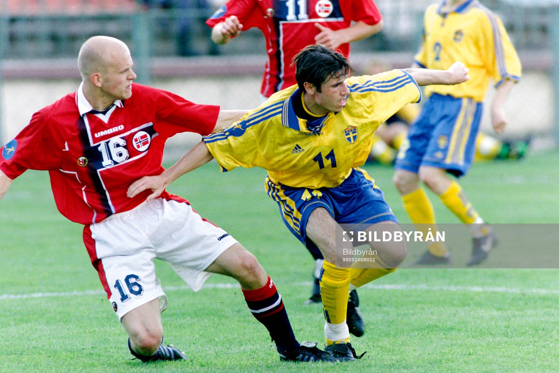 Tommy Stenersen, Norge och Yksel Osmanovski, Sverige