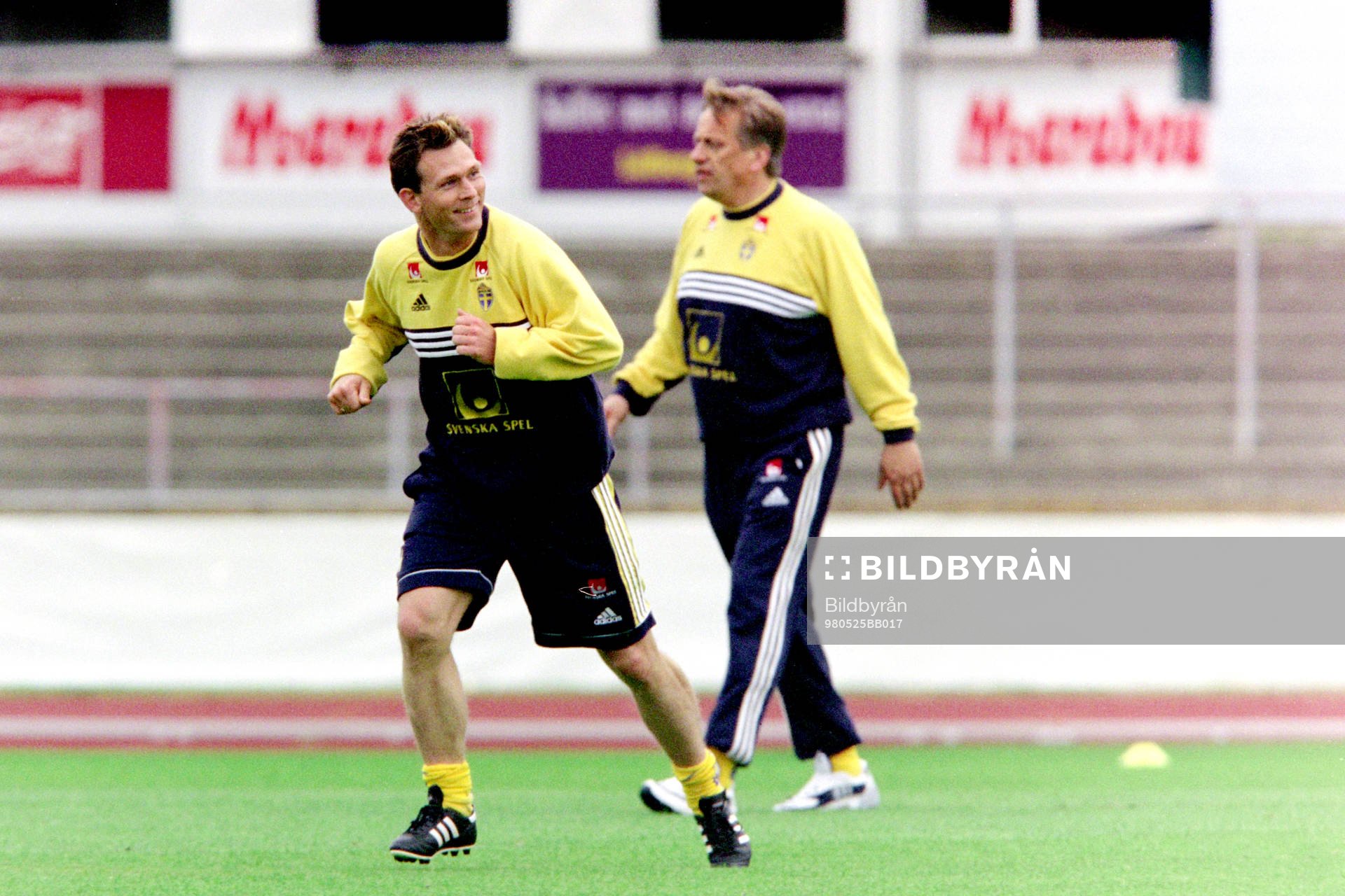 Pontus Kåmark, Sverige