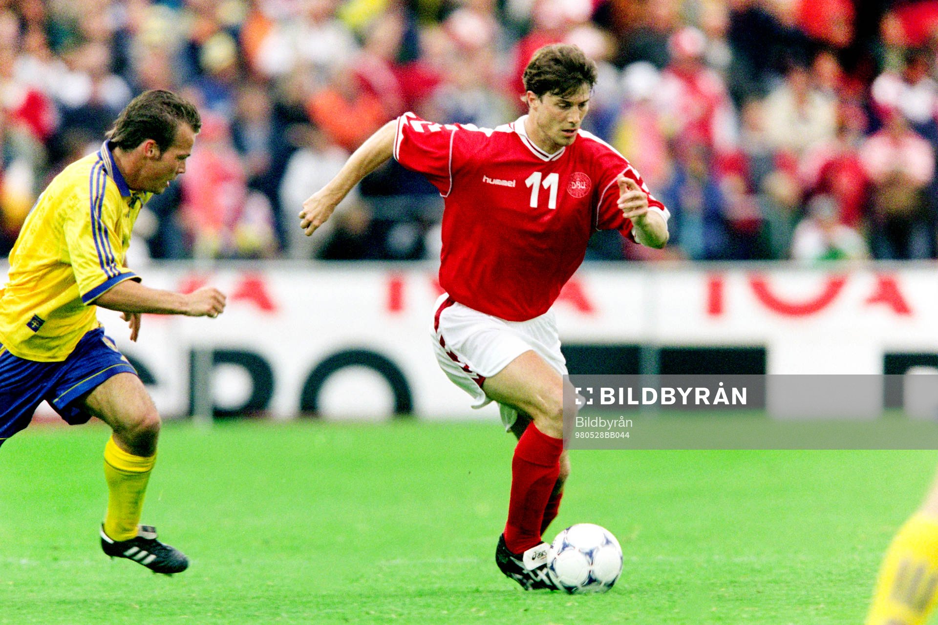 Fredrik Ljungberg, Sverige och Brian Laudrup, Sverige