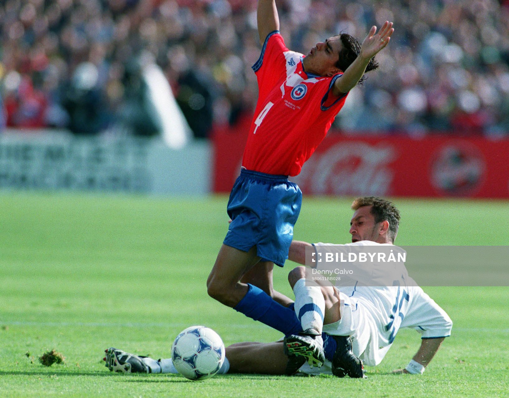 Francisco Rojas, Chile och Angelo Di Livio, Italien