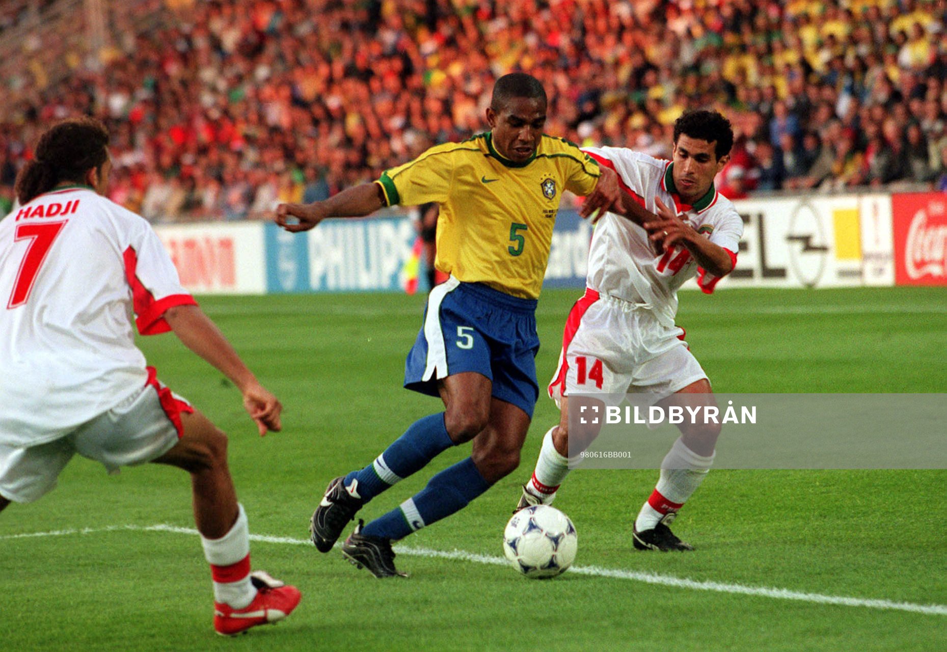 Moustafa Hadji (Mustapha Hadji) och Salaheddine Bassir, Marocko och Cesar Sampaio, Brasilien