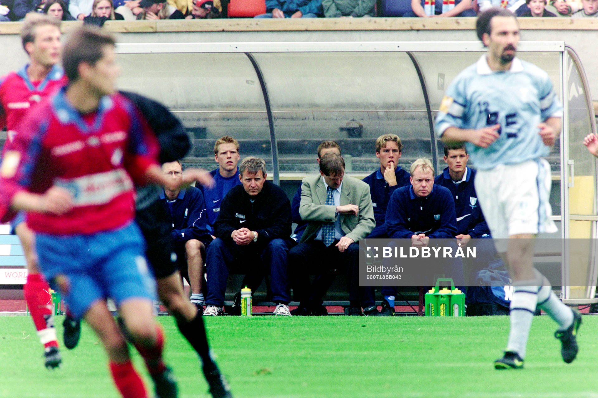 Fotboll, Allsvenskan, Öster - Malmö FF, 2-1: Frans Thijssen, tränare i Malmö och Lars Larsson, ass. tränare.