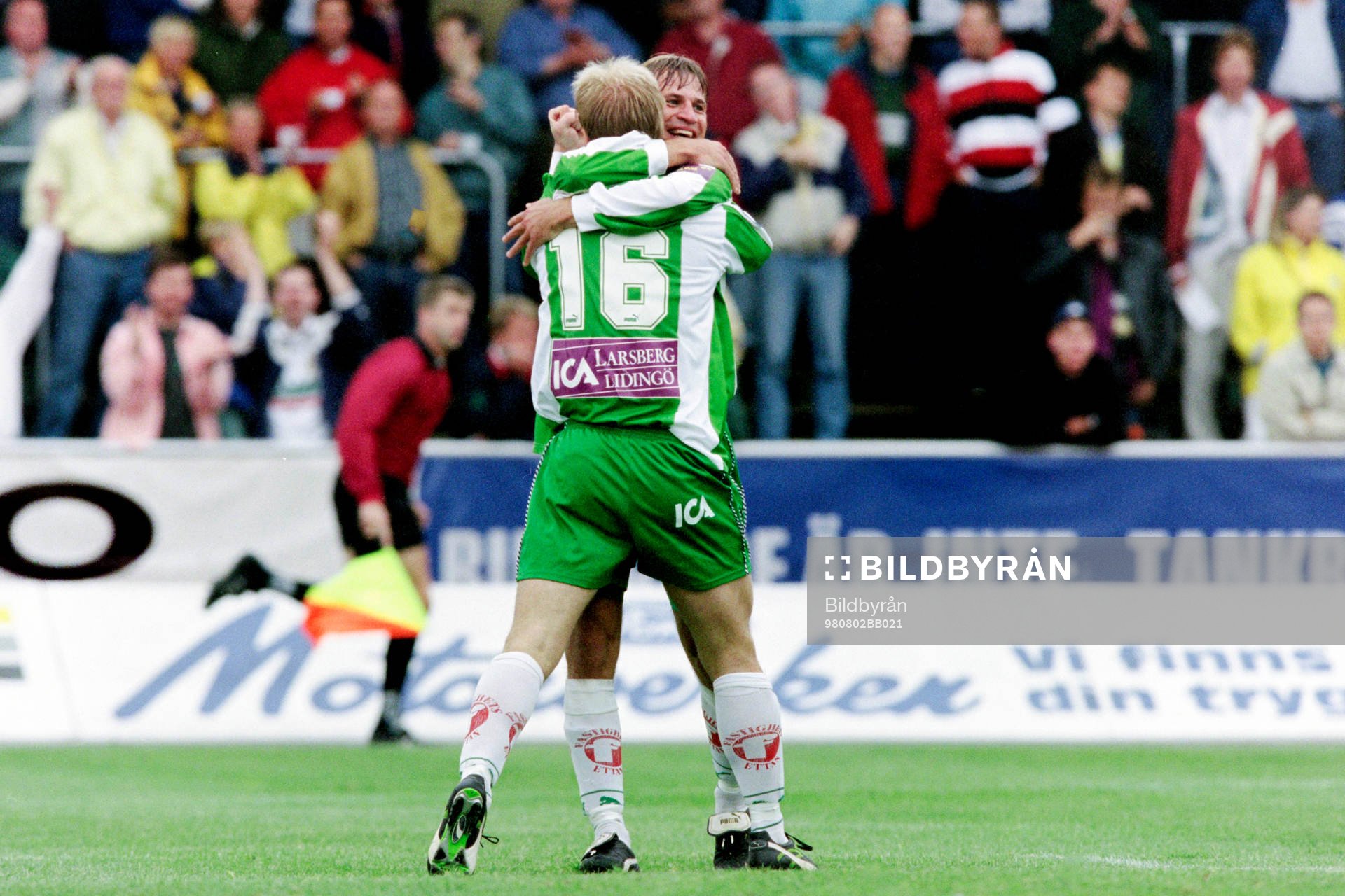 Mikael Andersson, Hammarby kramas om av Hans Berggren
