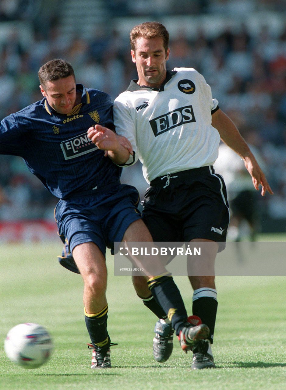  Michael Hughes och Igor Stimac 