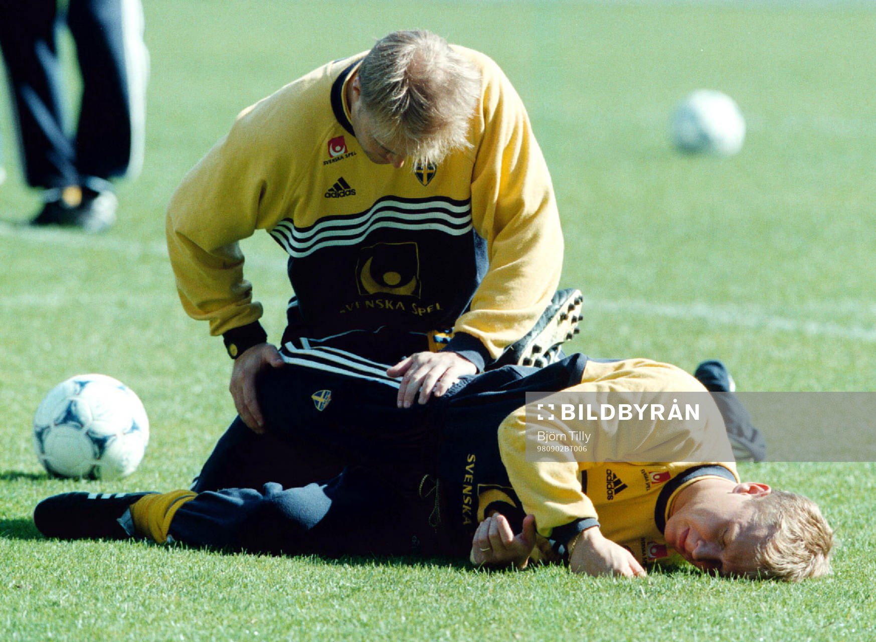 Pär Zetterberg, Sverige får massage