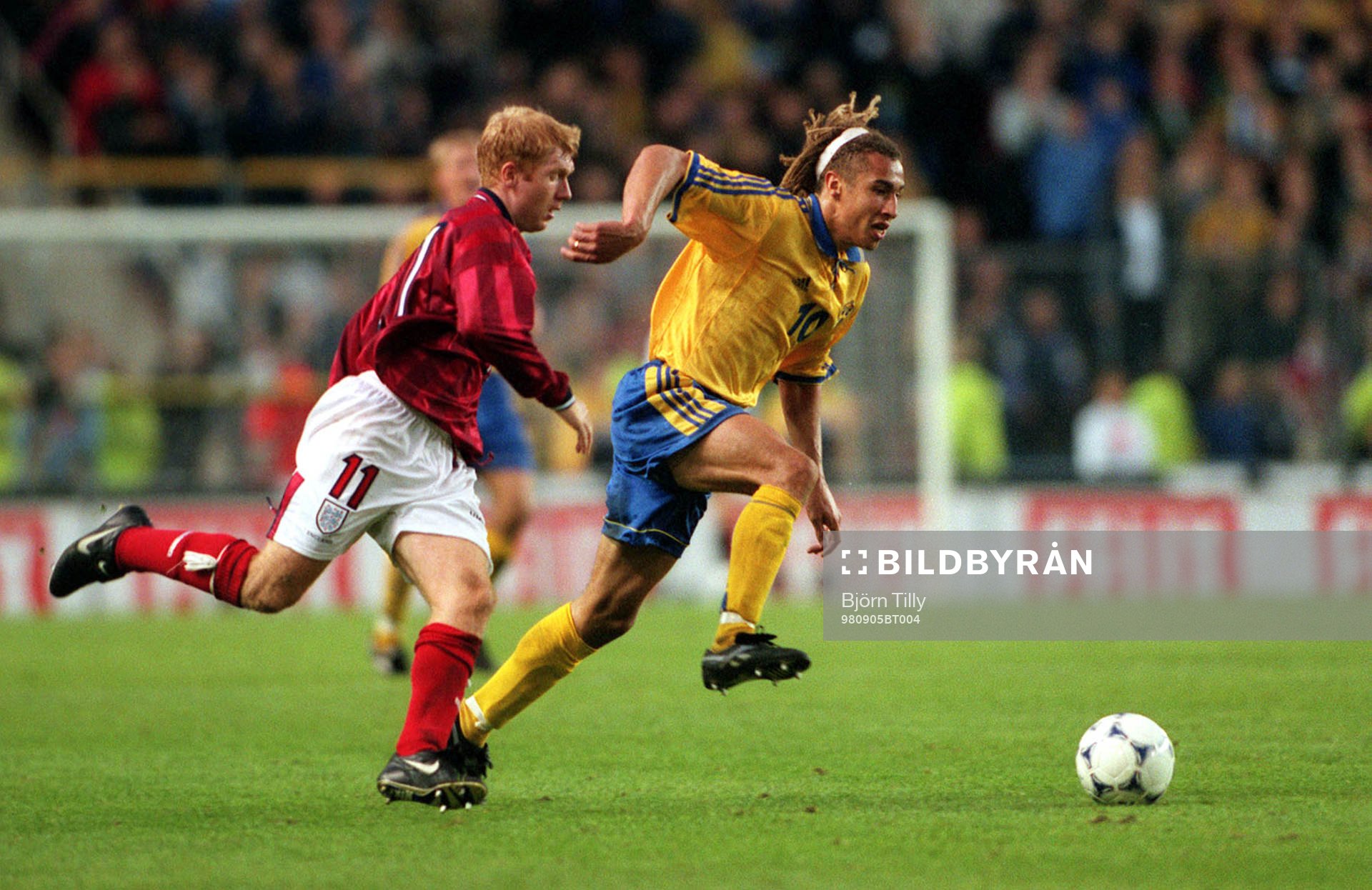 Paul Scholes och Henrik Larsson (Henke Larsson)