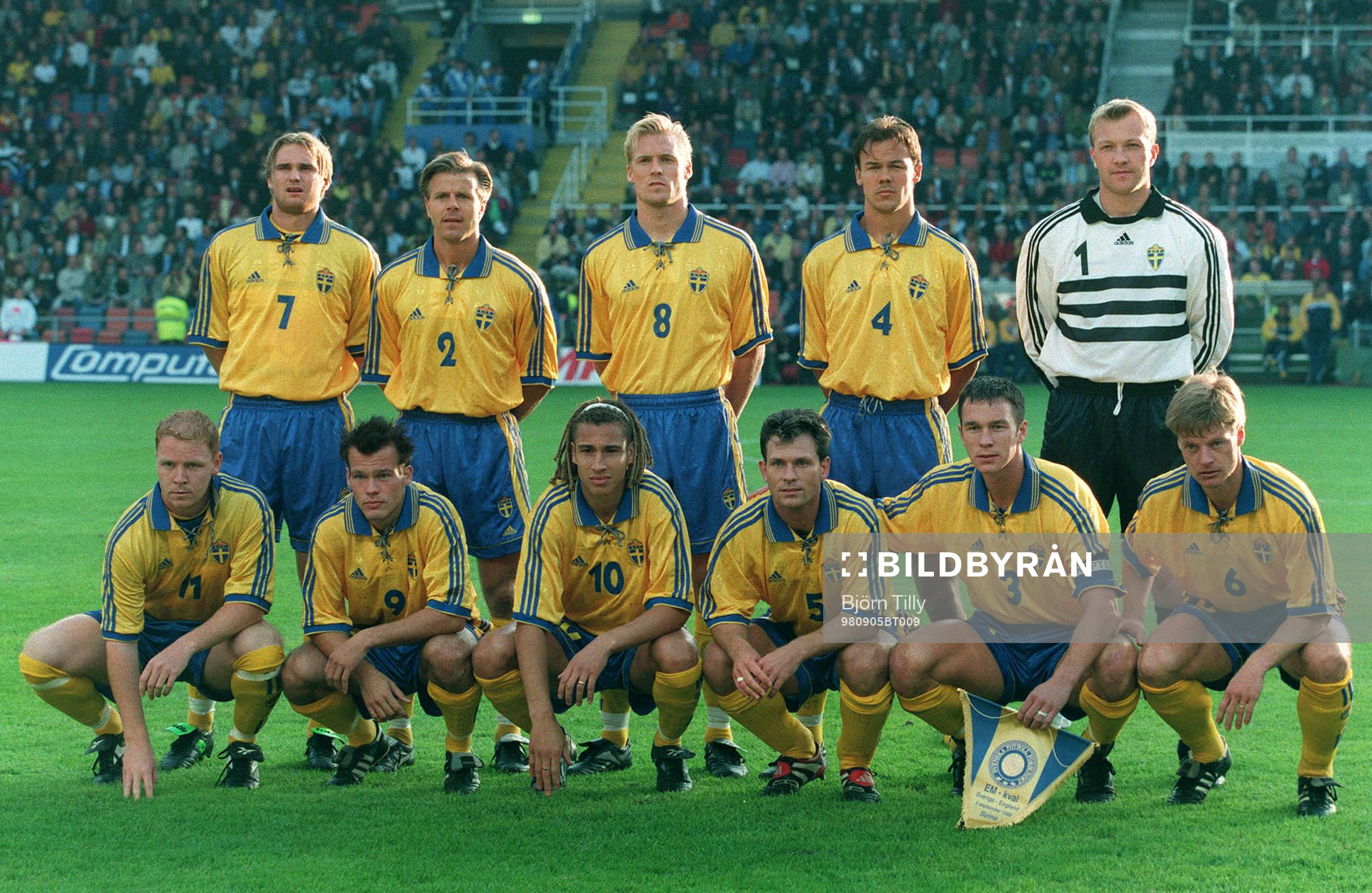 Sveriges startelva. Bakre raden fr. v: Andreas Andersson,