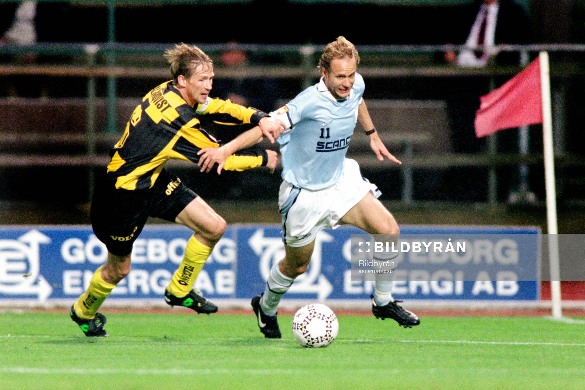 Fotboll, Allsvenskan, Häcken - Malmö FF, 2-1: Peter Palmqvist, Häcken och Niclas Kindvall, Malmö. 