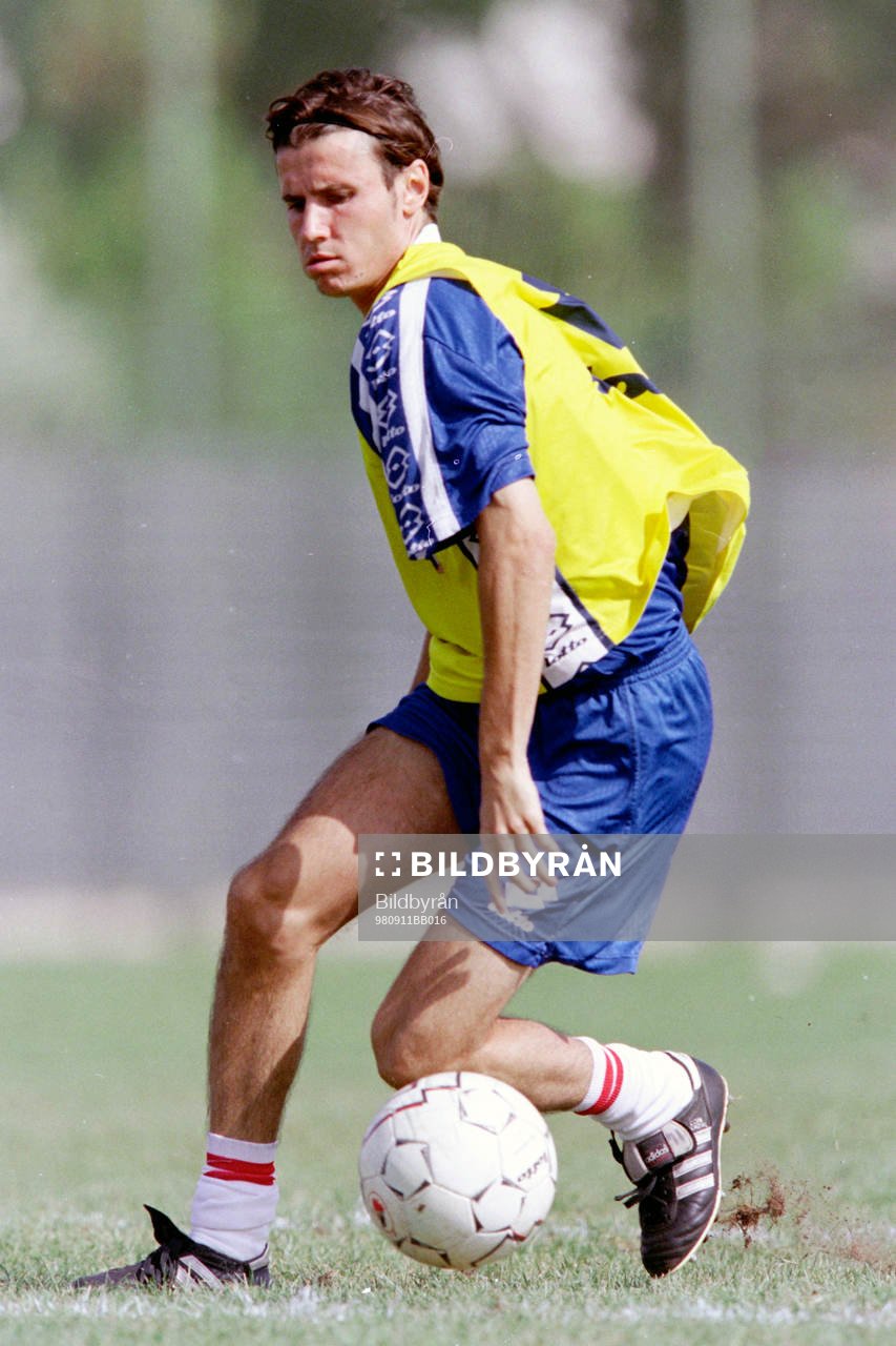 Yksel Osmanovski, Bari