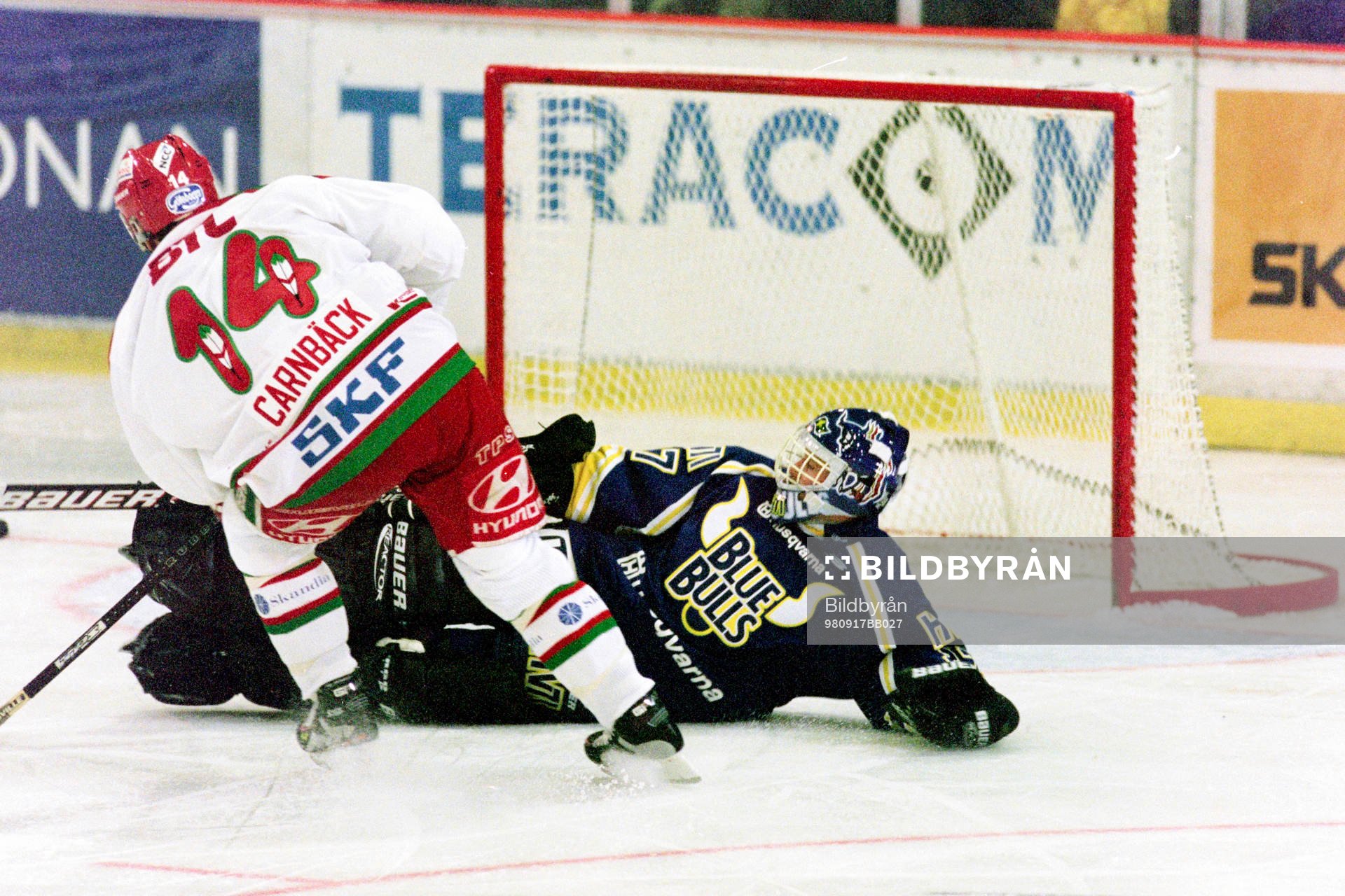 Patrik Carnbäck, Frölunda framför Kari Takko, målvakt i
