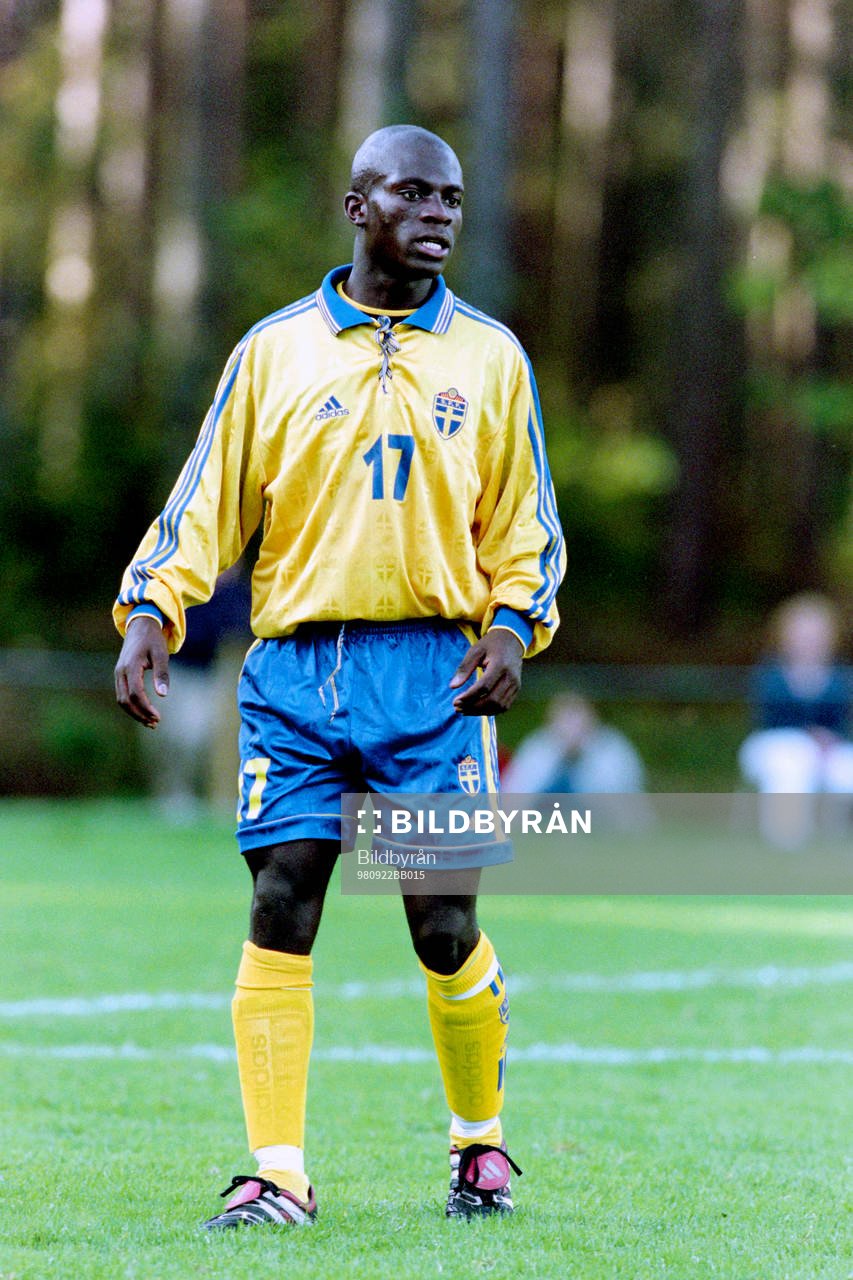 John Pelu, Sverige