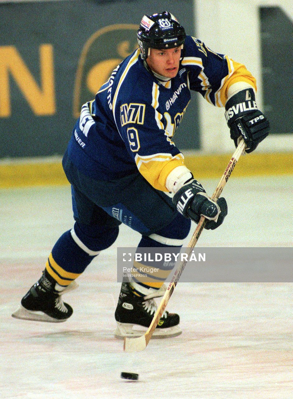Esa Keskinen, HV 71