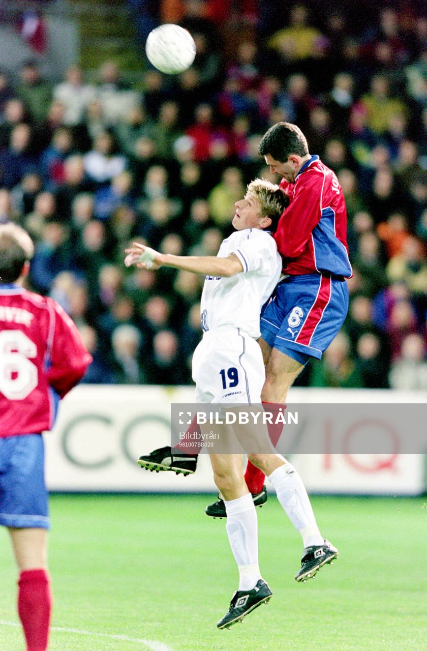 Tore André Flo, Chelsea och Zoran Jovanovski, Helsingborg