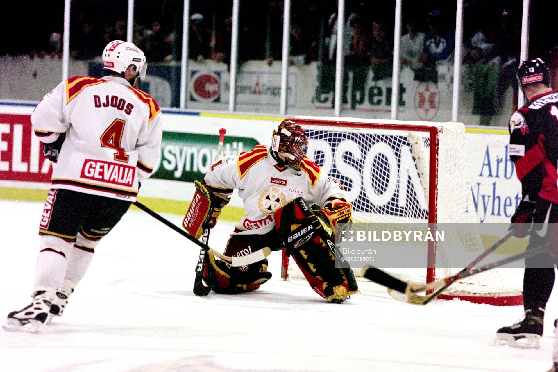 Johan Holmqvist. Målvakt, Brynäs