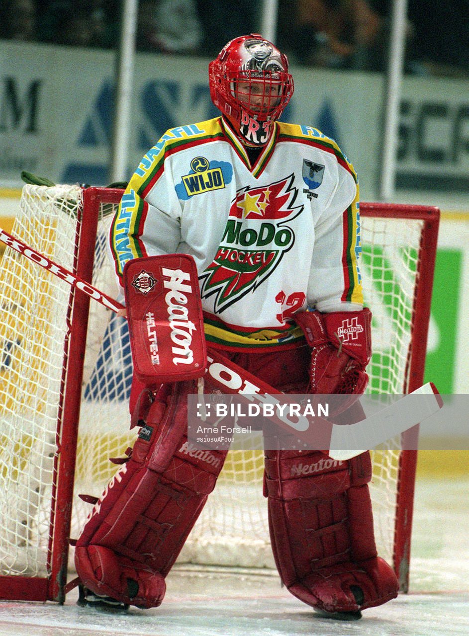 Petter Rönnqvist, Modo
