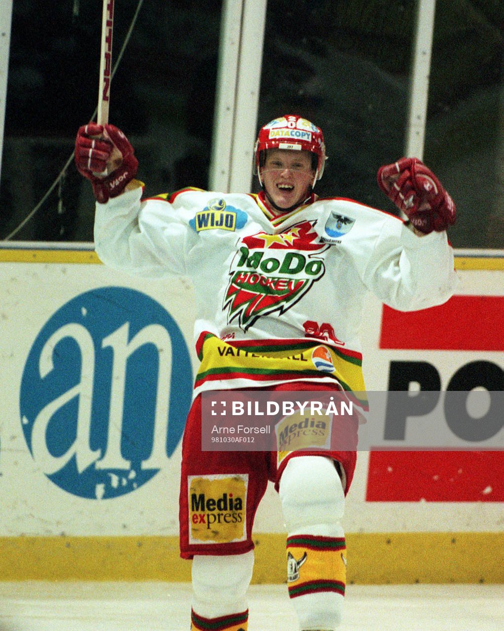 Henrik Sedin, Modo