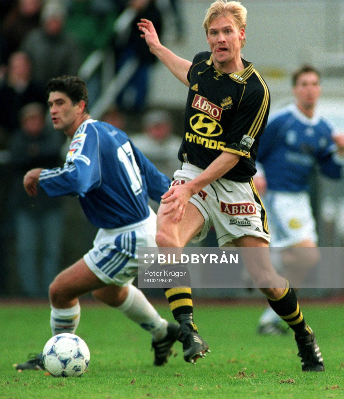 Amir Teljigovic (Trelleborgs FF) och Johan Mjällby