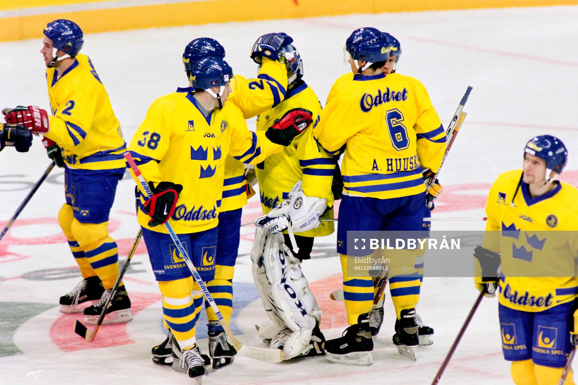 Johan Hedberg, målvakt i Sverige gratuleras