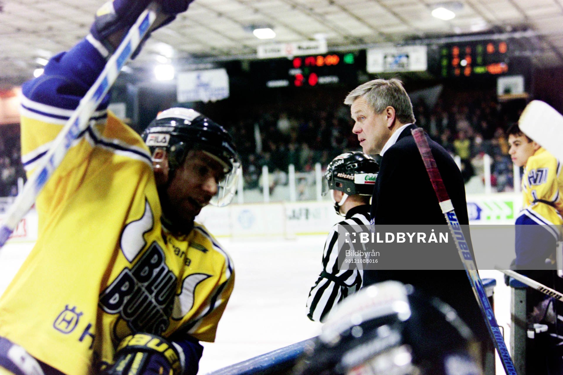 Lars-Erik Lundström, tränare i HV71