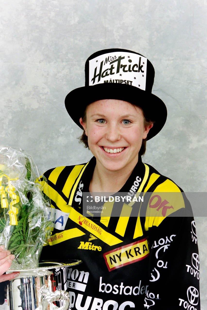 Hanna Ljungberg, Umeå IK segrade i damklassen