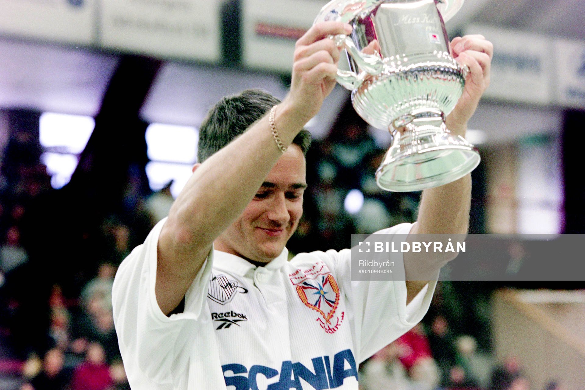 Mario Jadonic, Assyriska