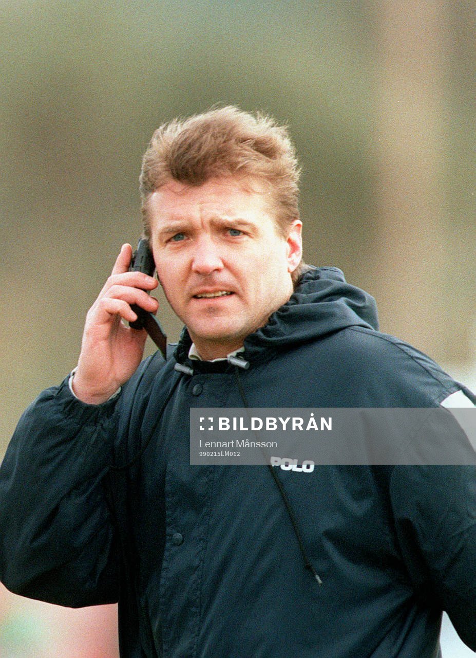 Fotboll, Glenn Schiller (spelaragent, agent)