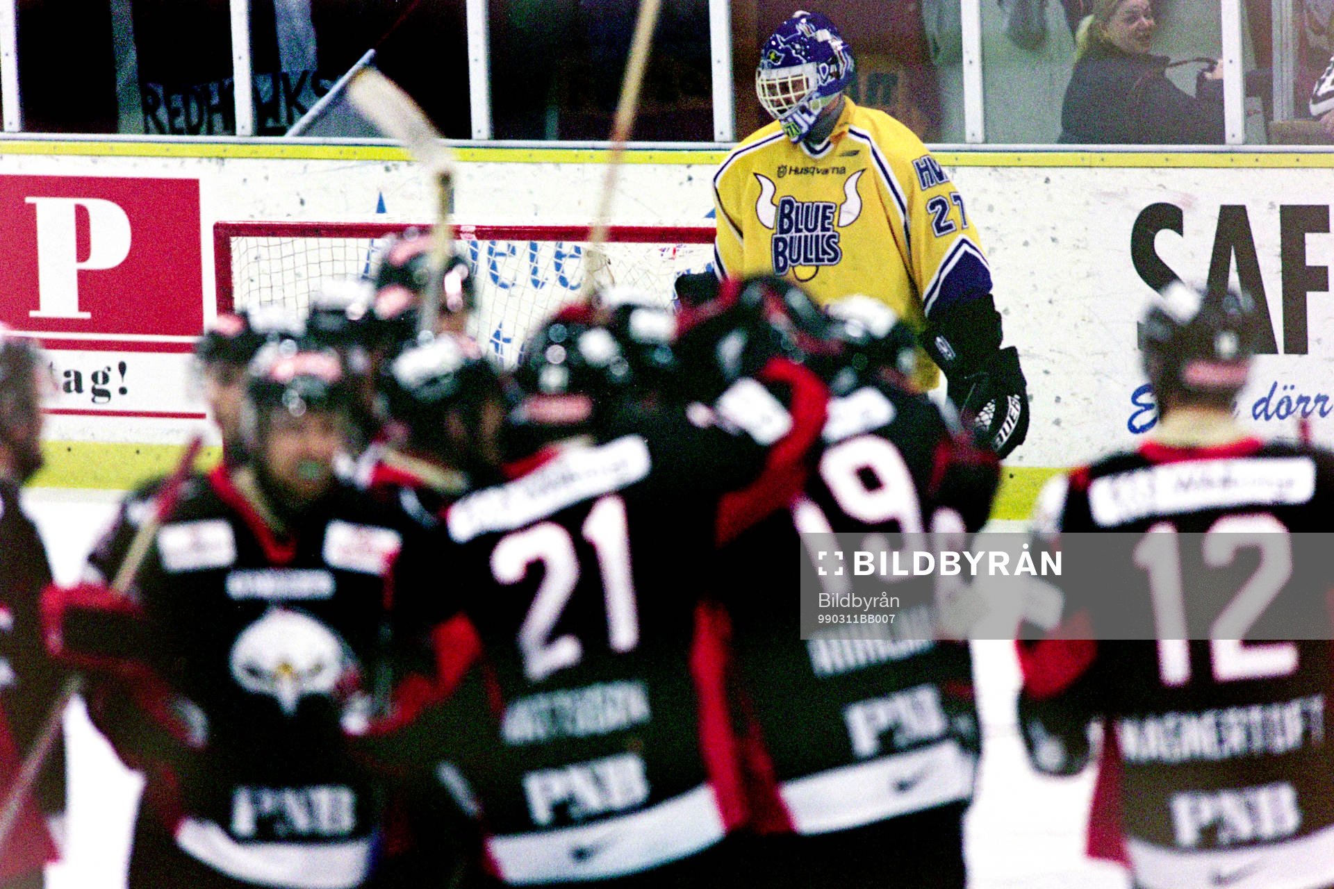Kari Takko, Målvakt, HV71