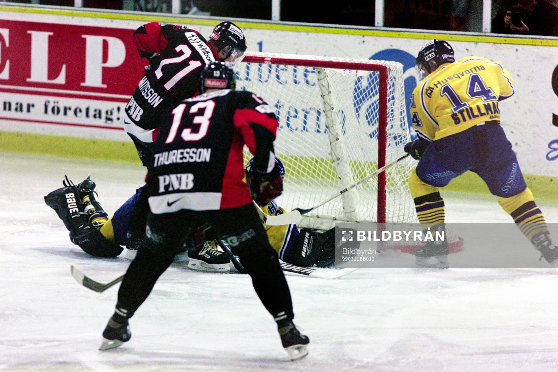Jesper Mattsson, Malmö framför Kari Takko, målvakt i HV71