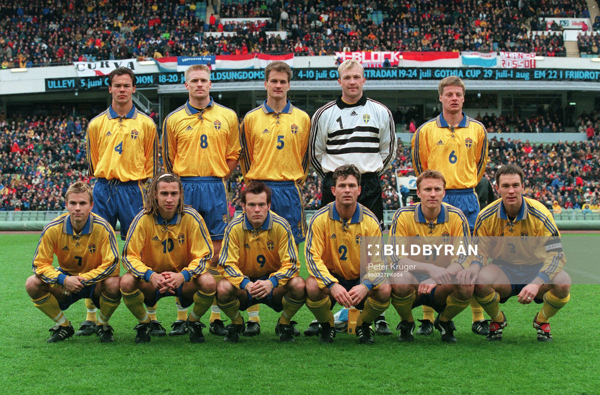 Bakre fr v: Joachim Björklund, Johan Mjällby, Gary
