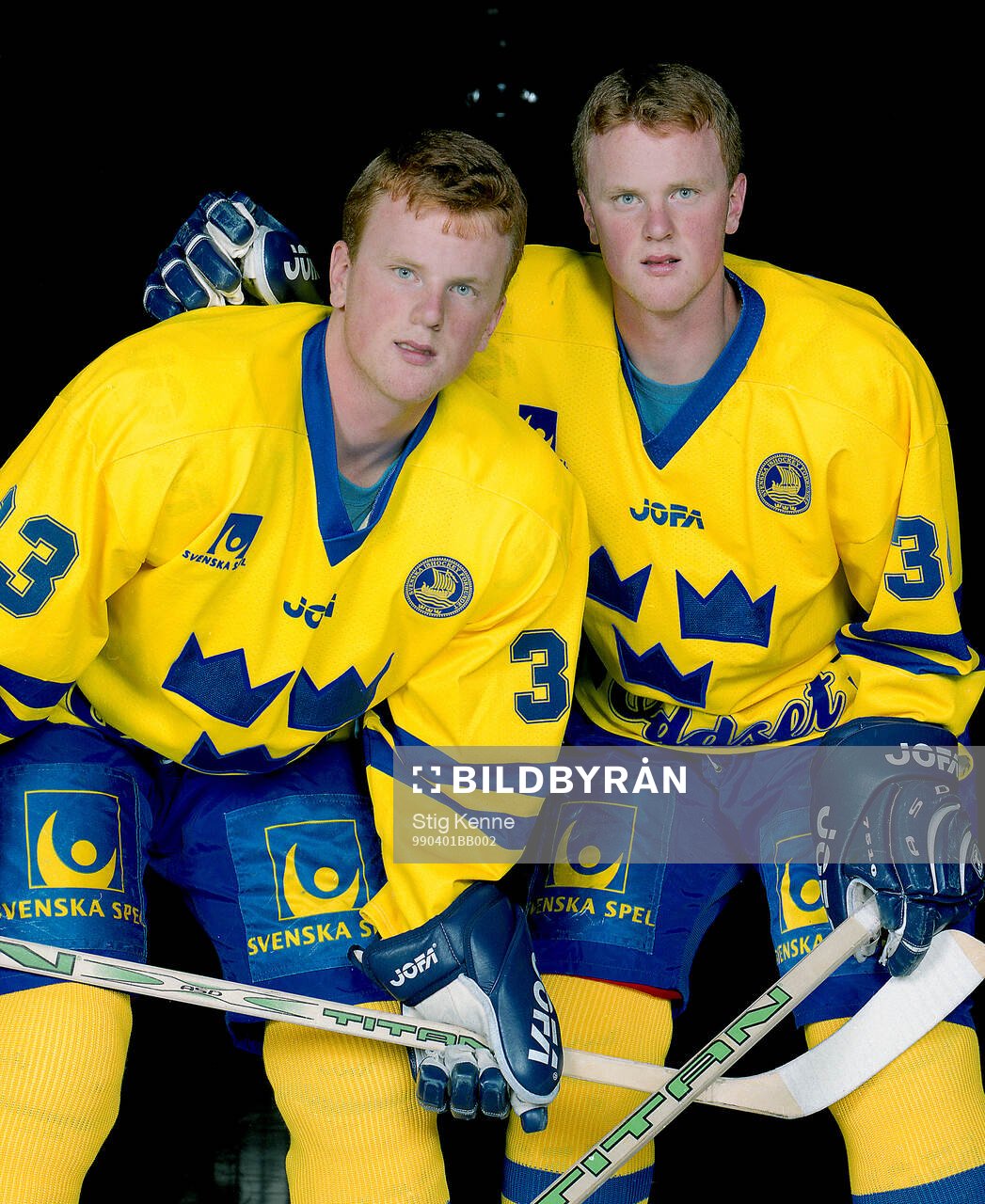 Henrik Sedin and Daniel Sedin of Sweden pose for a photo