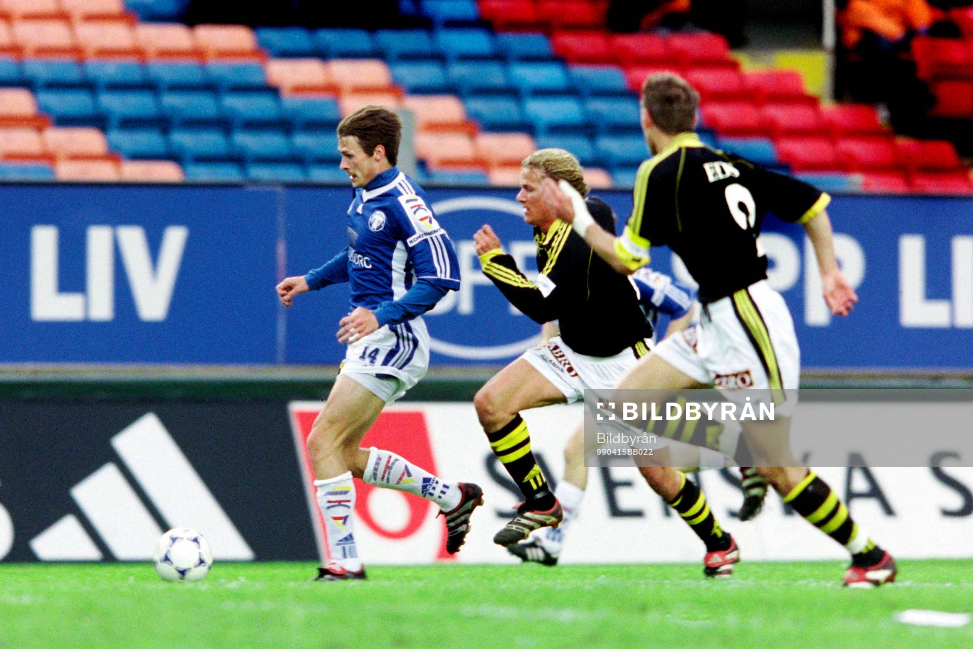 Fotboll, Svenska Cupen, Kvartsfinal, AIK - Trelleborg, 1-0 efter Golden goal: Michael Hansson, Trelleborg.