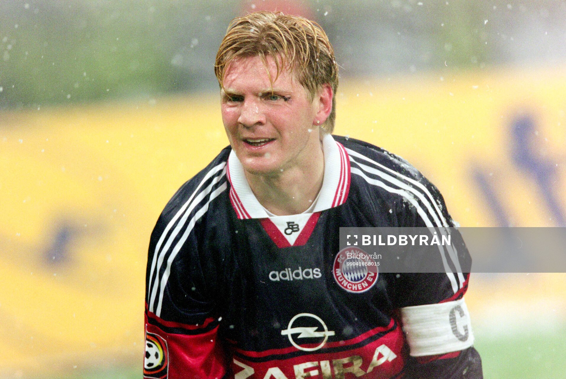 Fotboll, Bundesliga, Bayern Munich - Eintracht Frankfurt 3-1: Stefan Effenberg of Bayern Munich.