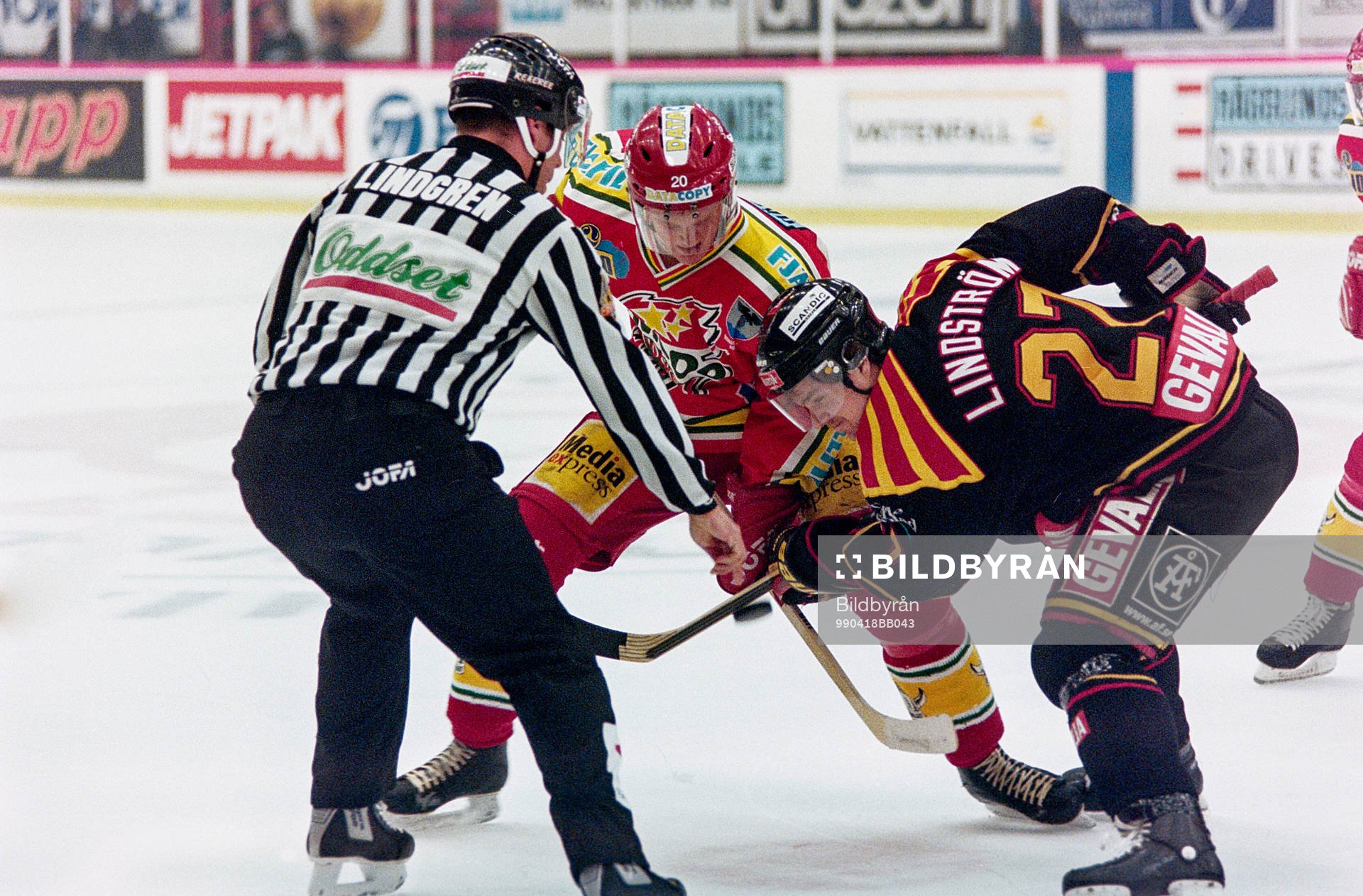 Modos Henrik Sedin i en tekning med brynäs Johan Lindström