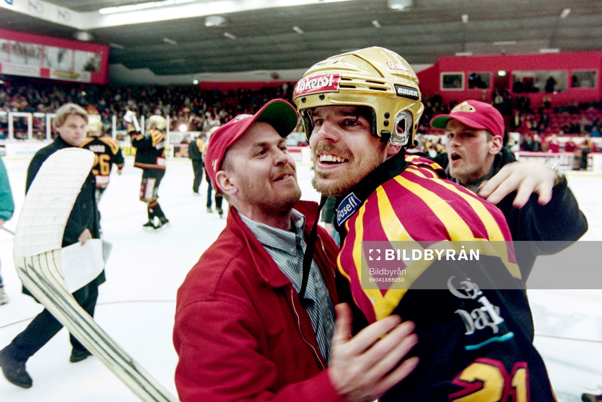 Brynäs, svenska mästare 1999. Ove Molin jublar med